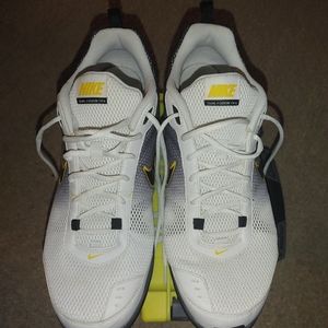 Sneakers - Nike Dual Fusion TR II